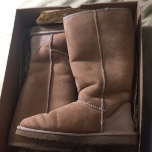 CLASSIC TALL UGGS